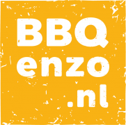 BBQenzo.nl-logo met witte tekst op een oranje achtergrond met een verweerde uitstraling.