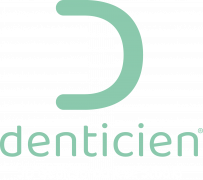 Logo van Denticien met tekst 3D Gebitsprothese Studio in groene letters op een witte achtergrond.