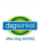 Logo van Dagwinkel met de slogan elke dag dichtbij op een groene en gele achtergrond.