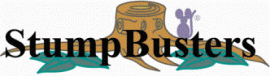 StumpBusters-logo met een afgezaagde boomstam en bladeren, vergezeld door een klein paars figuurtje.