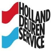 Logo van Holland Deuren Service met rode en blauwe vlaggetjes.