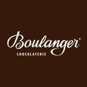 Logo van Chocolaterie Boulanger op een bruine achtergrond.