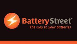 Logo van Battery Street met oranje bliksemsymbool en slogan The way to your batteries op zwarte achtergrond.