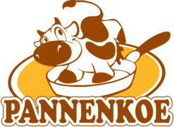 Mascotte van een koe in een koekenpan met de tekst Pannenkoe eronder.