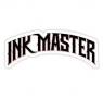 Ink Master-logo met gestileerde zwarte letters en rood-witte contour op een witte achtergrond.