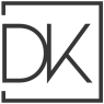 DK-logo in een zwarte omlijning op een transparante achtergrond.