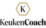 Logo van KeukenCoach met een gouden hexagon en daarin de letter K erboven.